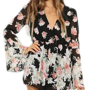 Black Floral Long Flare Bell Sleeve Romper XXL Daisy Duke Whispy Flowy Semisheer